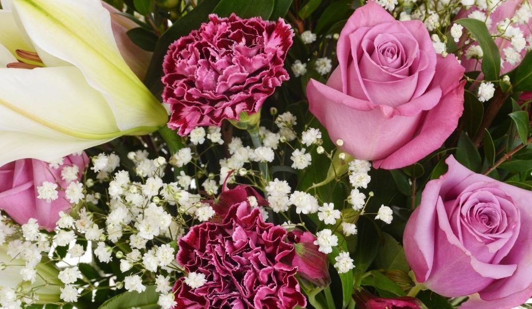 Top 4 Sympathy Flowers and Their Symbolism